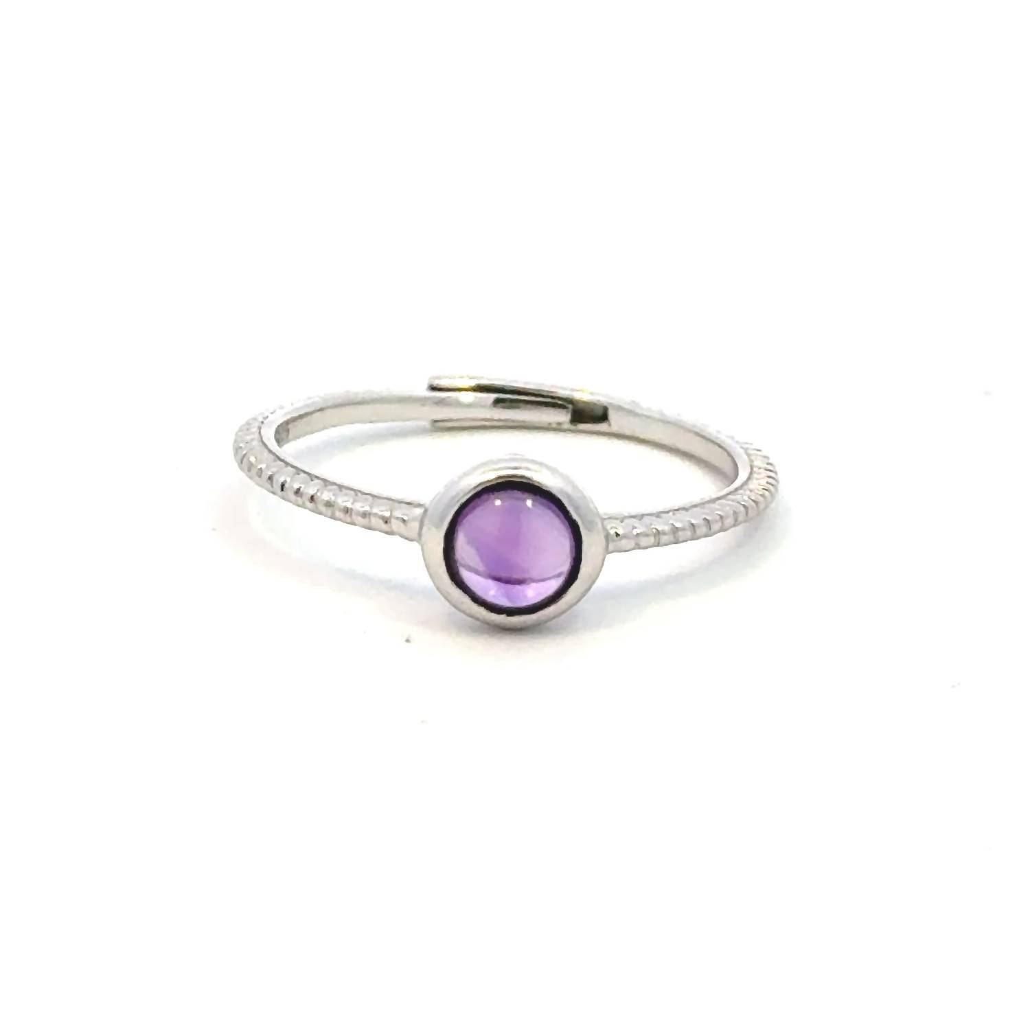 New Aamiaa Color Candy Collection Ring With 5mm Round Amethyst In Silver/14k Whi